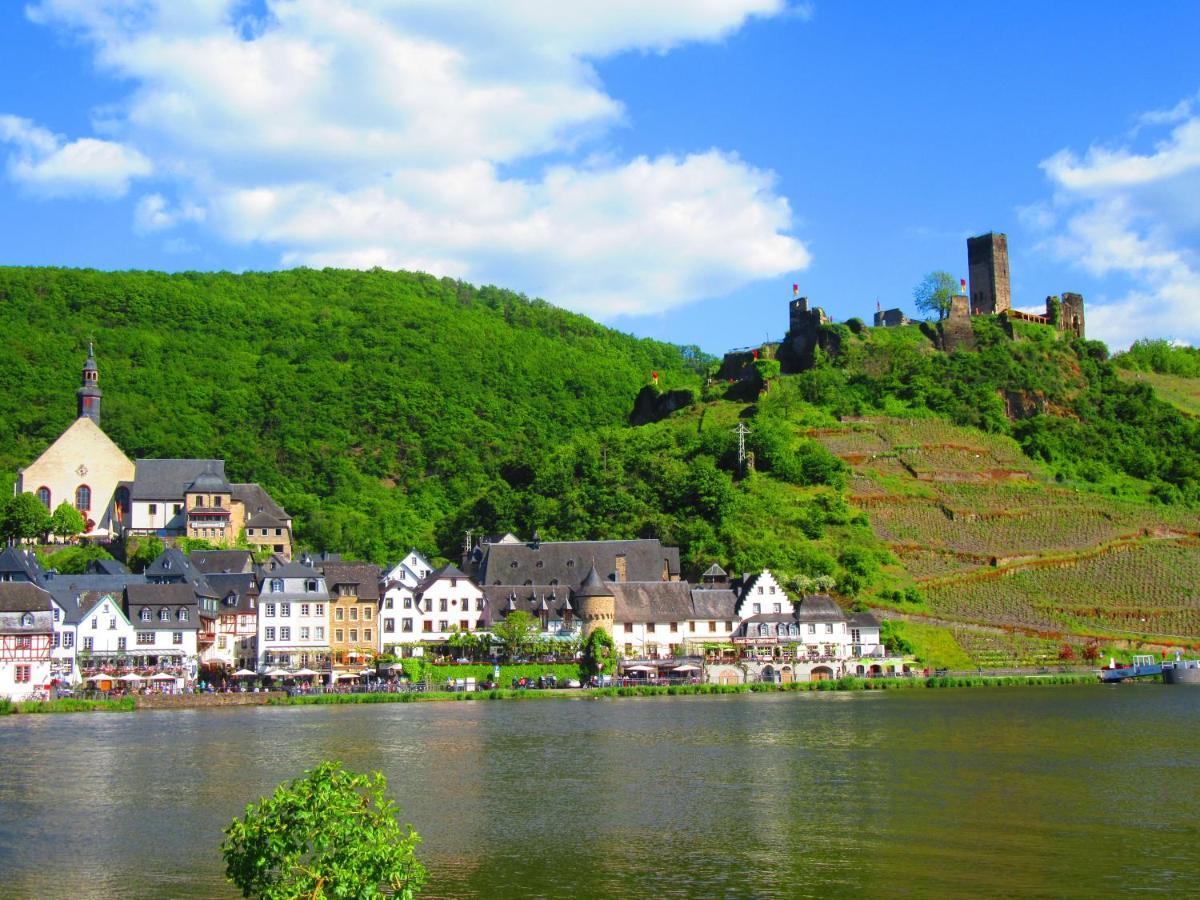 Ferienhaus Leopold Mit Burgblick An Der Mosel Burgen  Luaran gambar