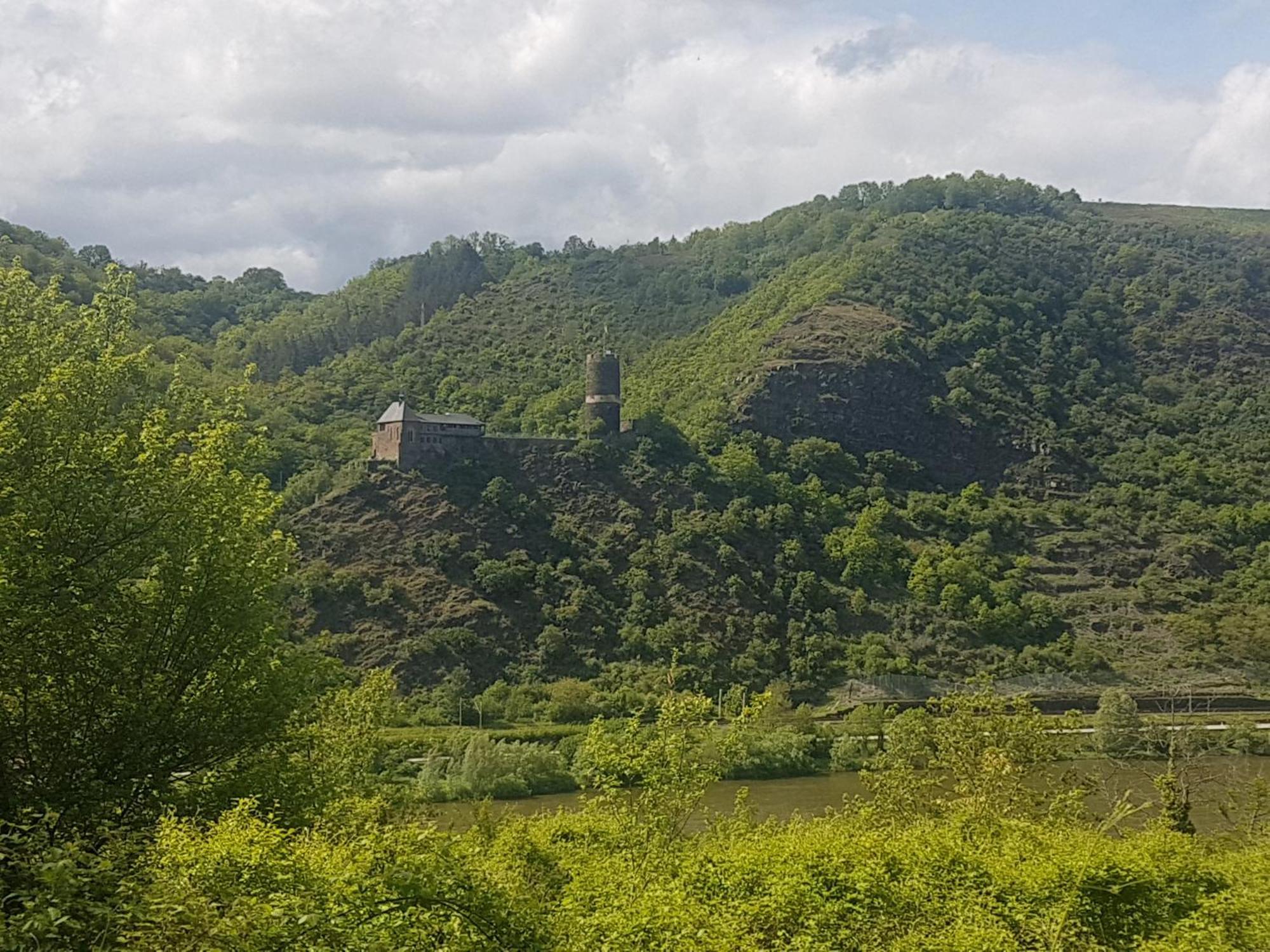 Ferienhaus Leopold Mit Burgblick An Der Mosel Burgen  Luaran gambar